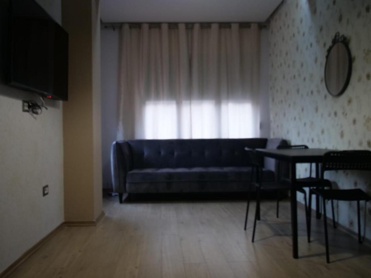 Ferienwohnung Hidden Gem In The Center Of Tirana Exterior foto